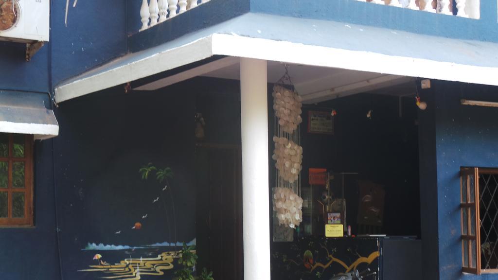 Alina Guest House Calangute Ngoại thất bức ảnh