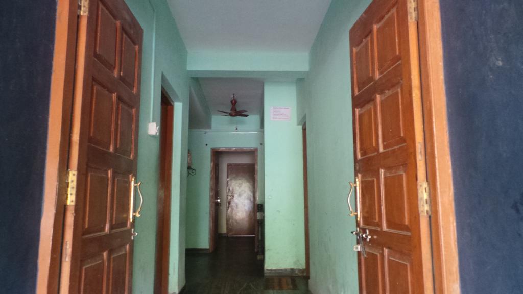 Alina Guest House Calangute Ngoại thất bức ảnh