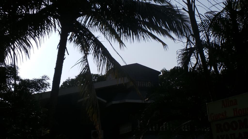 Alina Guest House Calangute Ngoại thất bức ảnh